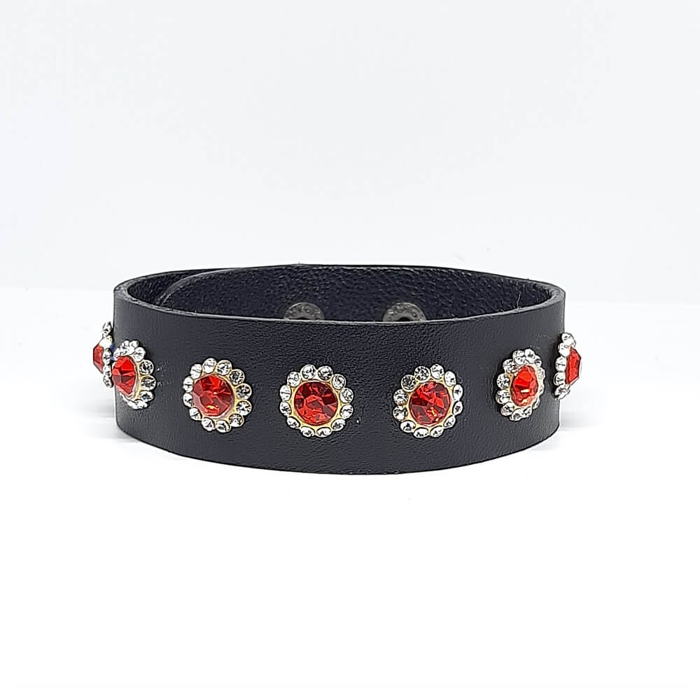 Bracciale in Pelle nero con borchie floreale in pietra