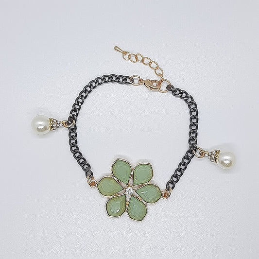 Bracciale fiore charm perla fiocco