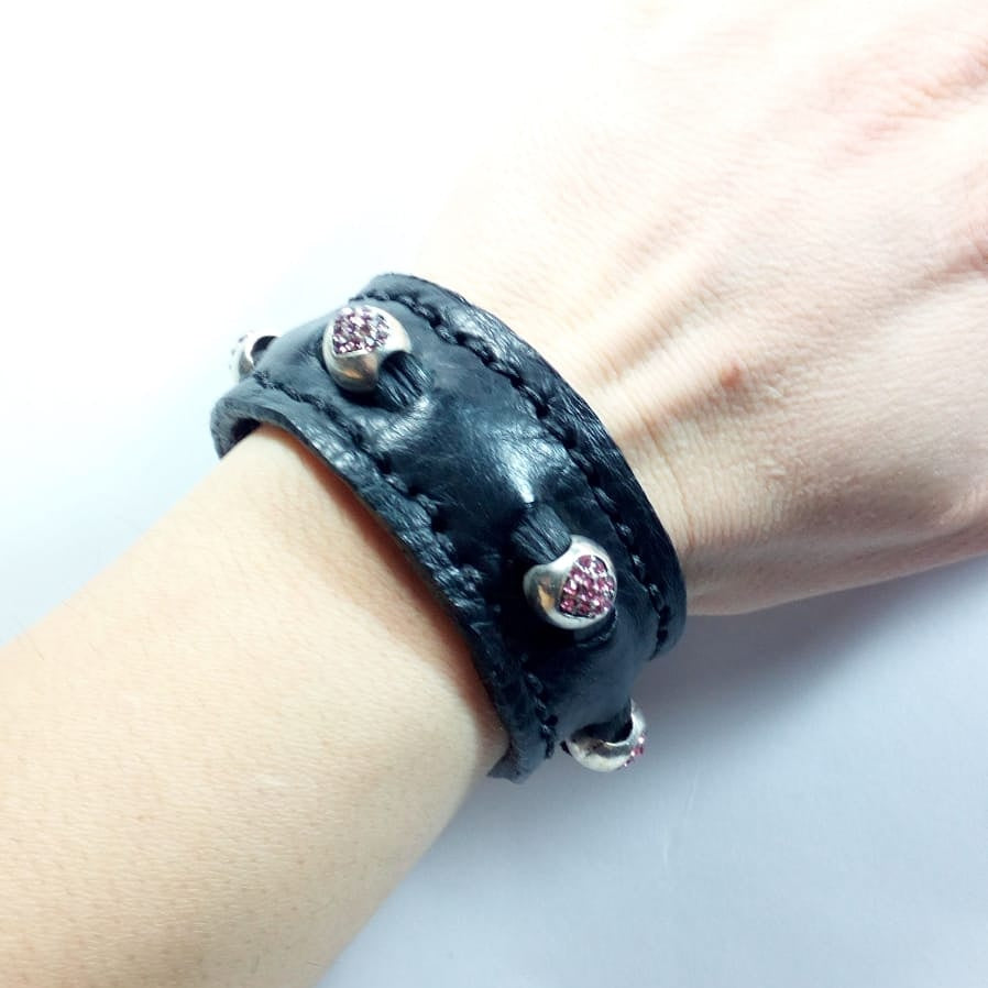 Bracciale in Pelle nero Fatto a Mano Charm zircone rosa