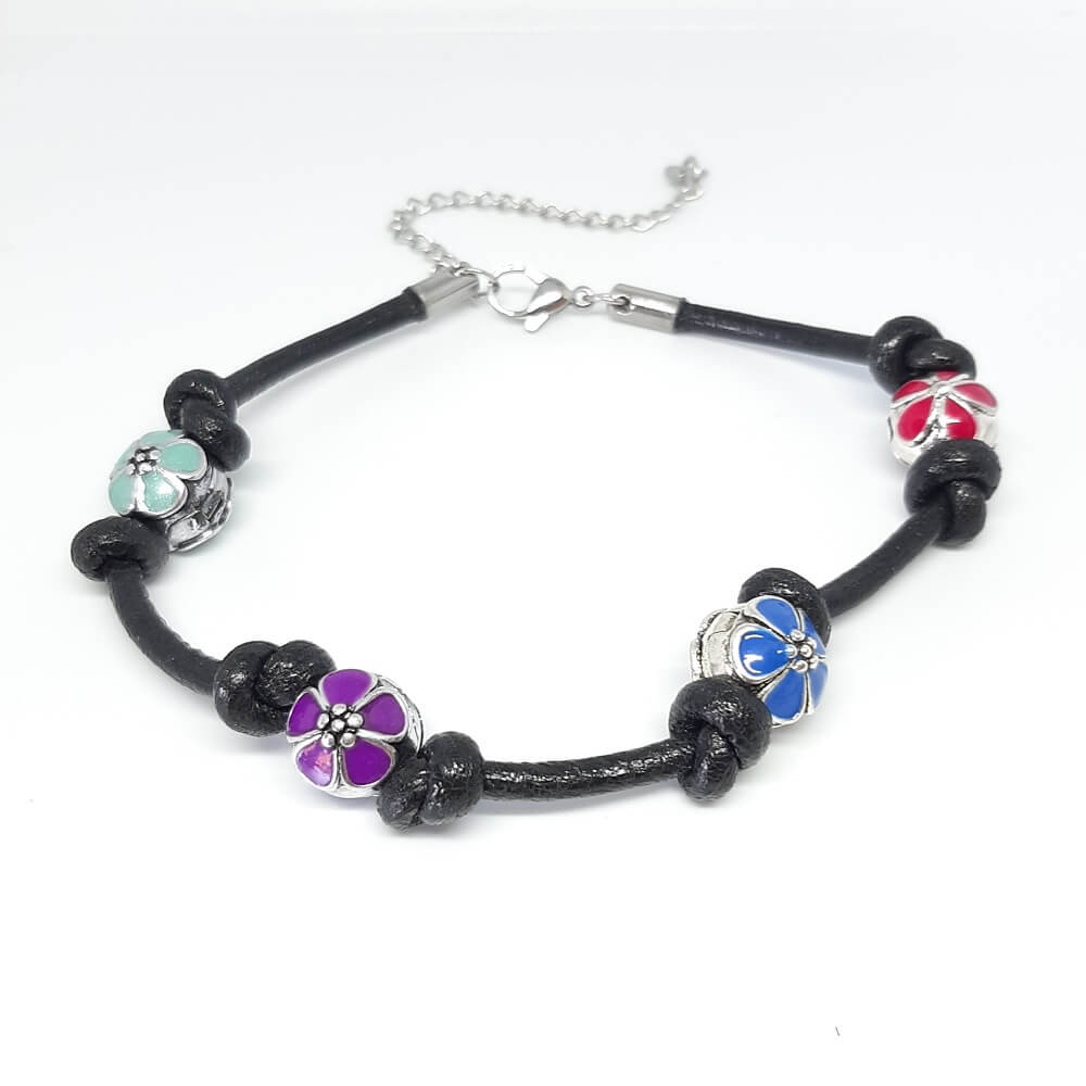 Bracciale in Pelle cordoncino con charm fiore dipinto