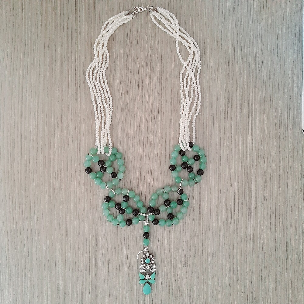 collana artigianale verde multifili perla