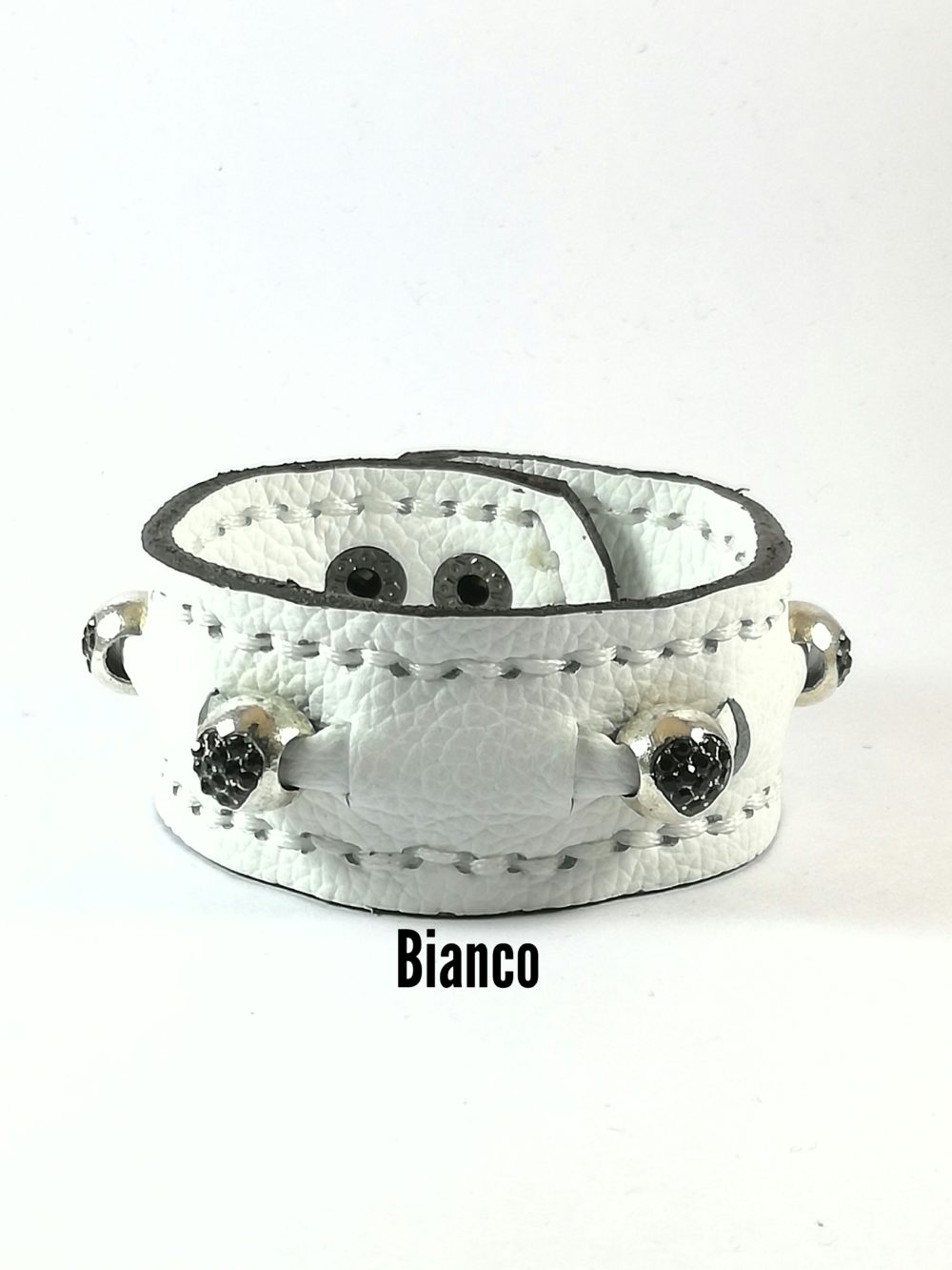 Bracciale in Pelle bianco Charm cuore zircone nero