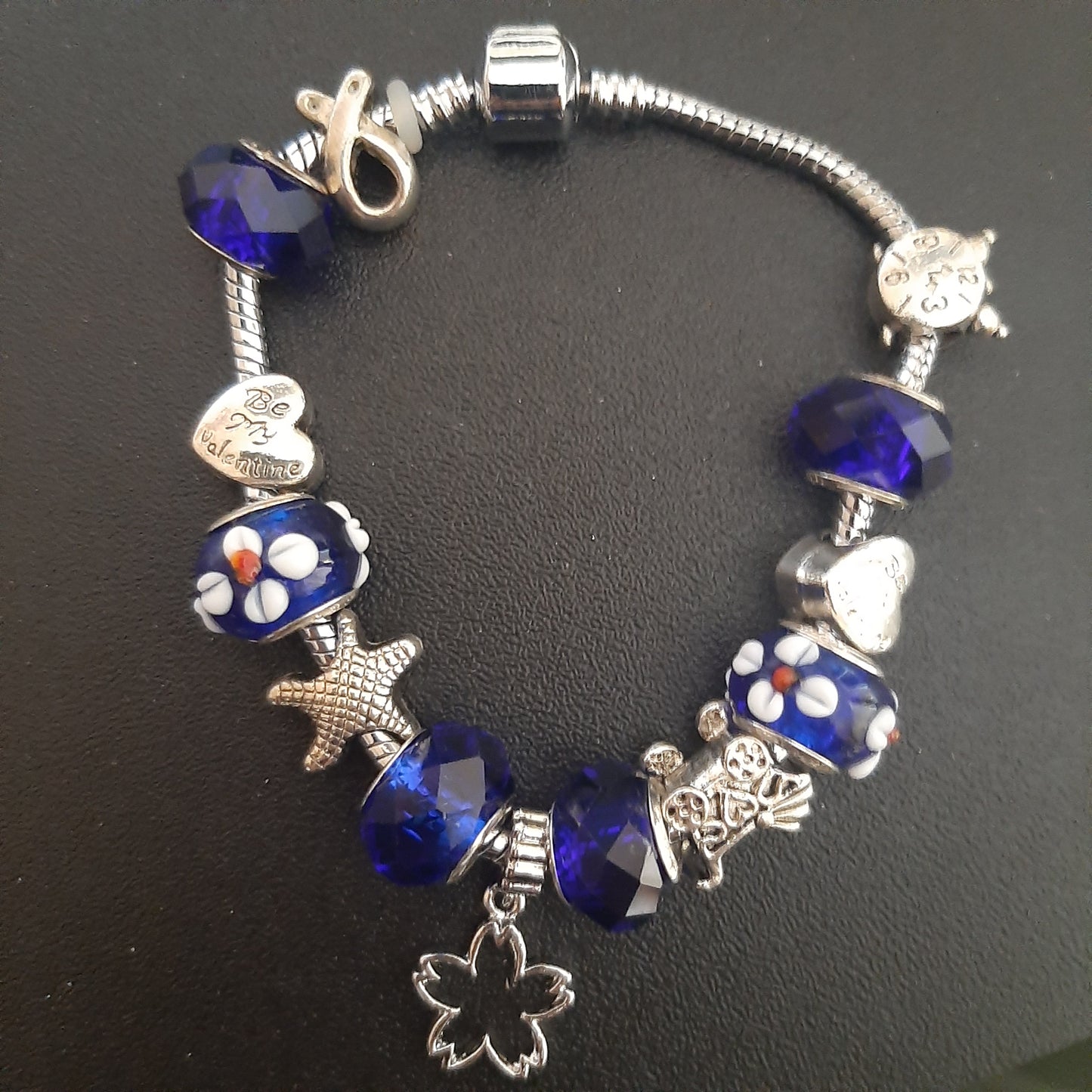 Charm bracelet